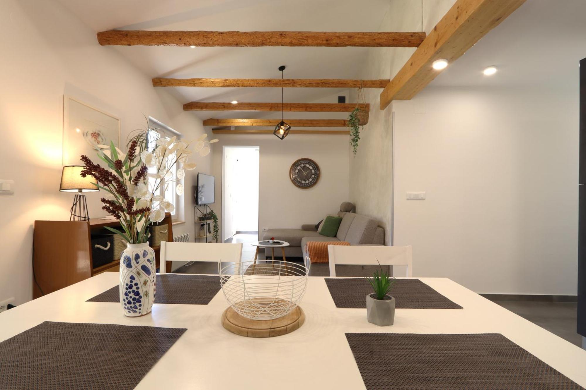 מדולין Holiday House "Laurus Garden" With Private Parking מראה חיצוני תמונה